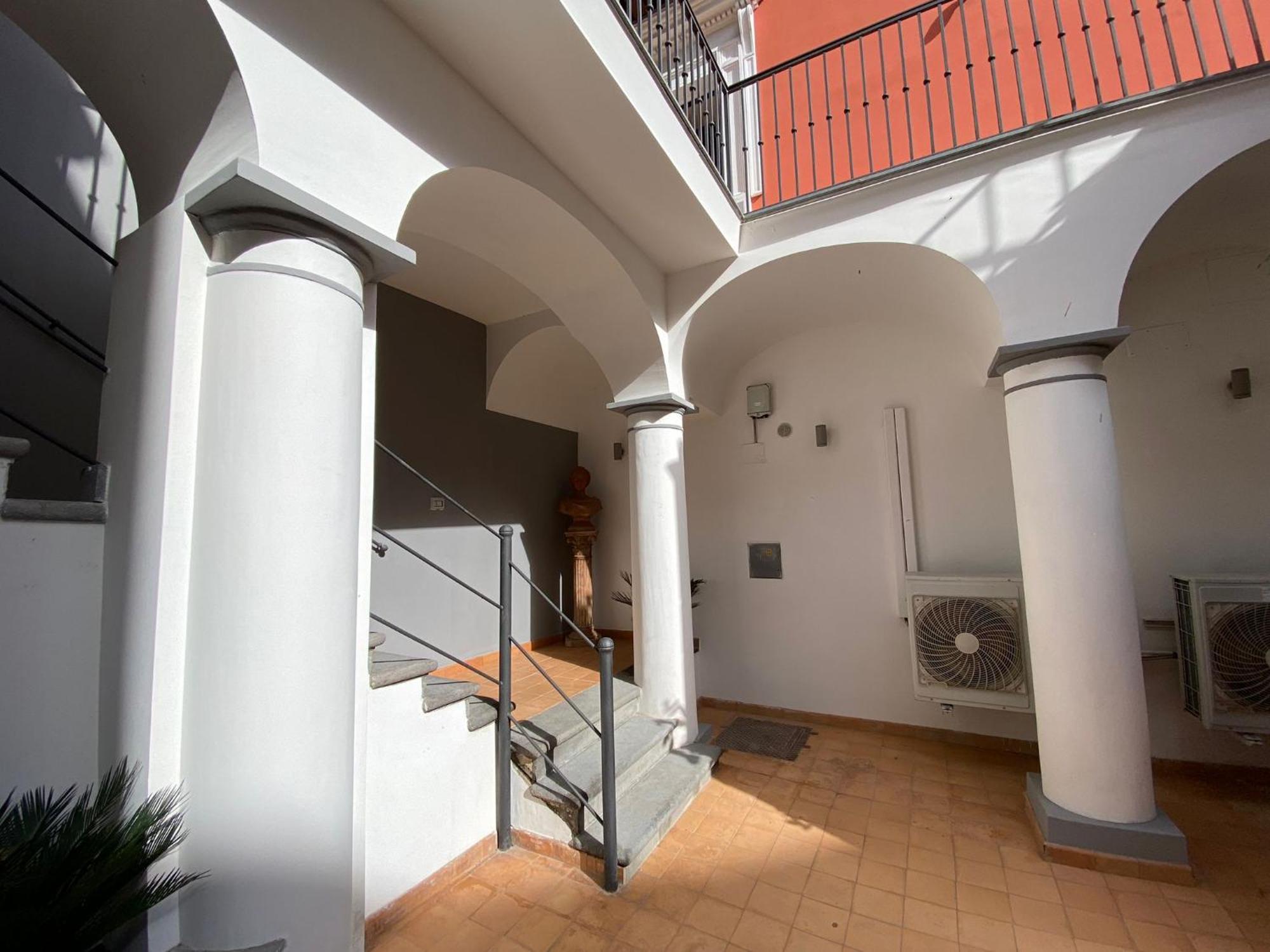 Zara Palace - Tasso Scafati Exterior foto